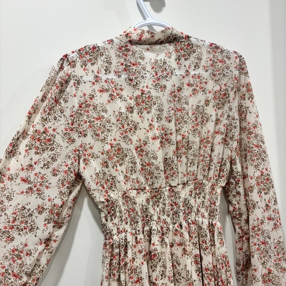 Vintage Cream and Pink Bishop Sleeve Sundress - Picture 4 of 12